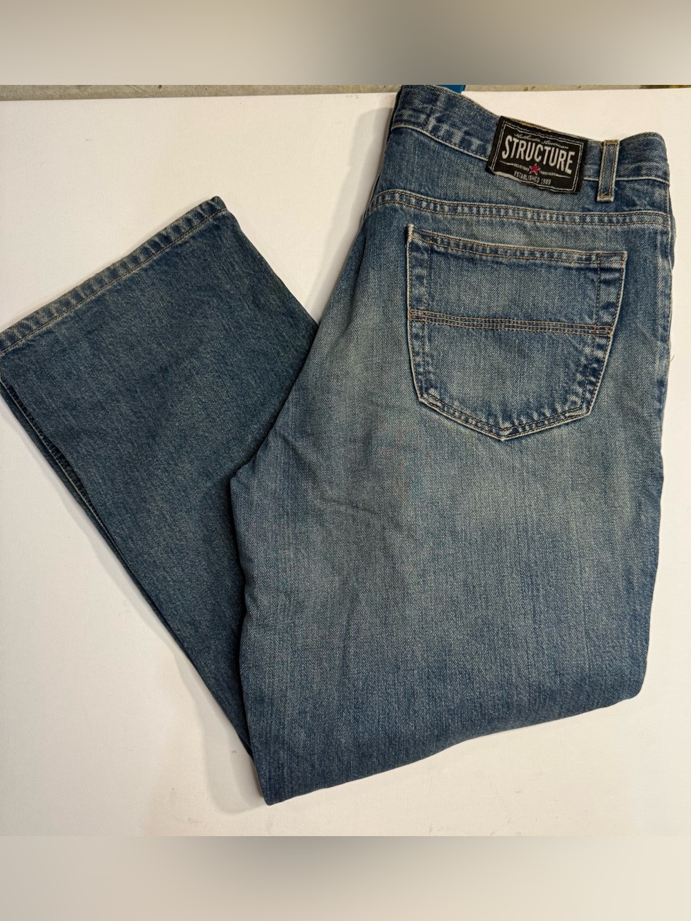 Structure Men's Light-Mid Blue Straight Jeans